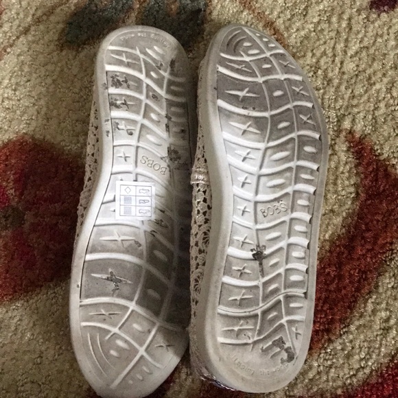 Lace Bobs - Picture 2 of 3